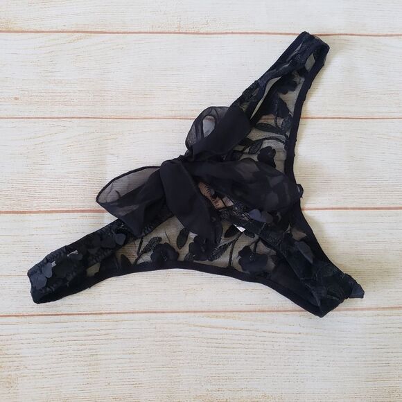 Victoria's Secret Floral Applique Bow Back Mesh Thong Panty Black Size Medium - Picture 4 of 11
